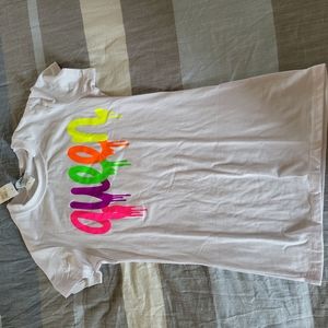 Ladies "queen" white t shirt size large